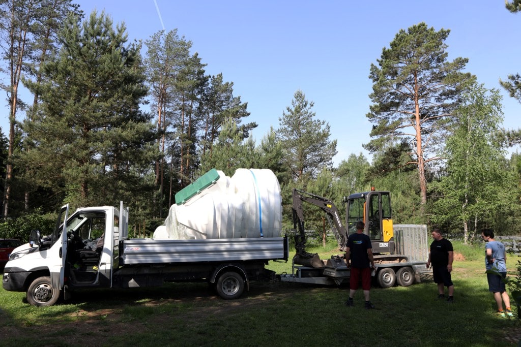 Montage unterirdisch Speisekammer Kunststoff 2,5 m zylindrisch zur Lagerung von Gemüse im Foto – diese Geschäftsordnung legt die Regeln für den Abschluss von Kaufverträgen zwischen BPR-PLASTECH sp.  🍏 Vorschriften Natural Fridge -  Angebot