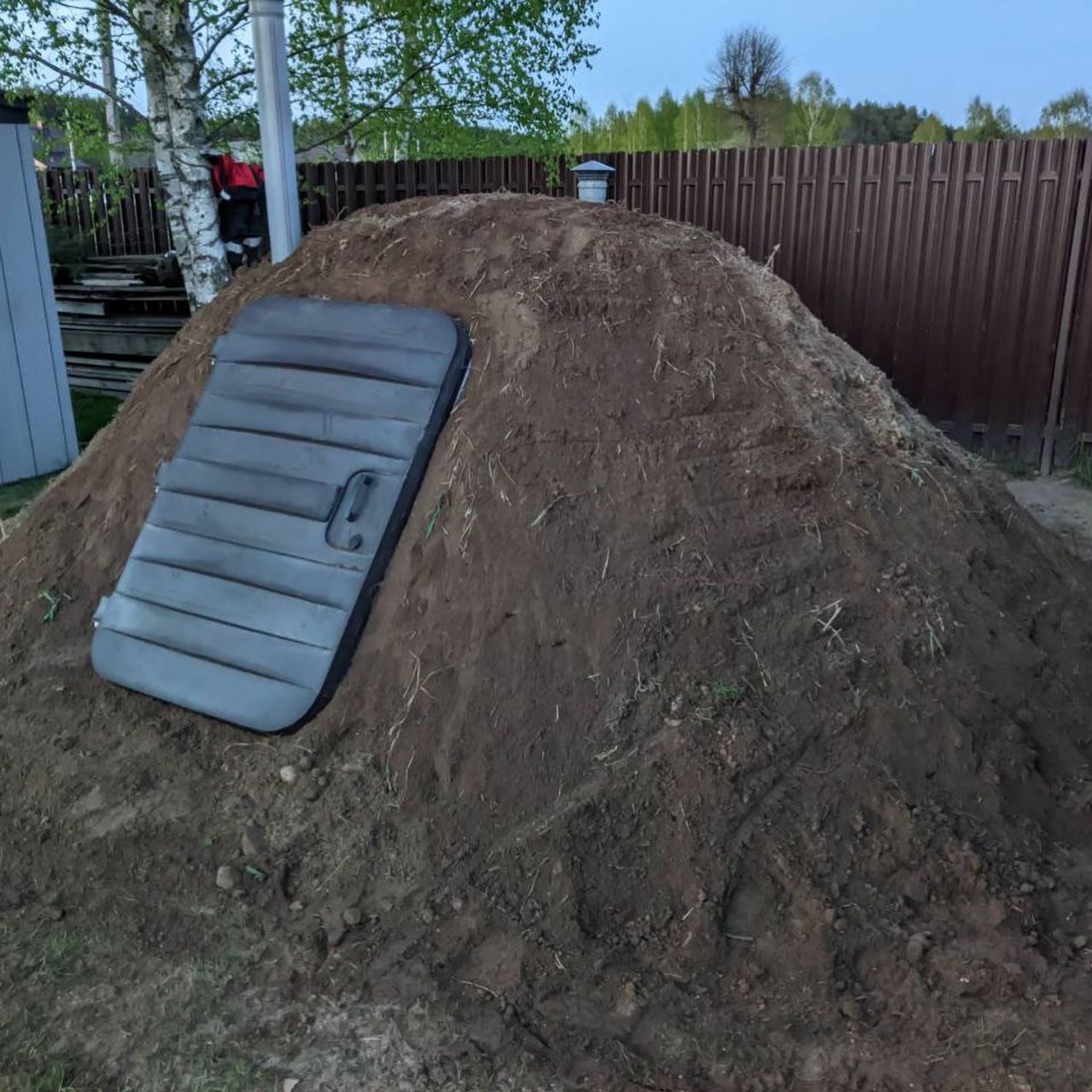 Erdkeller Modell 250 99 Fotos zeigen unsere installierten Keller bei Kunden.  Video Erdkeller Modell 250 Natural Fridge  7.740  EUR inkl. MwSt. , zzgl.  Versandkosten