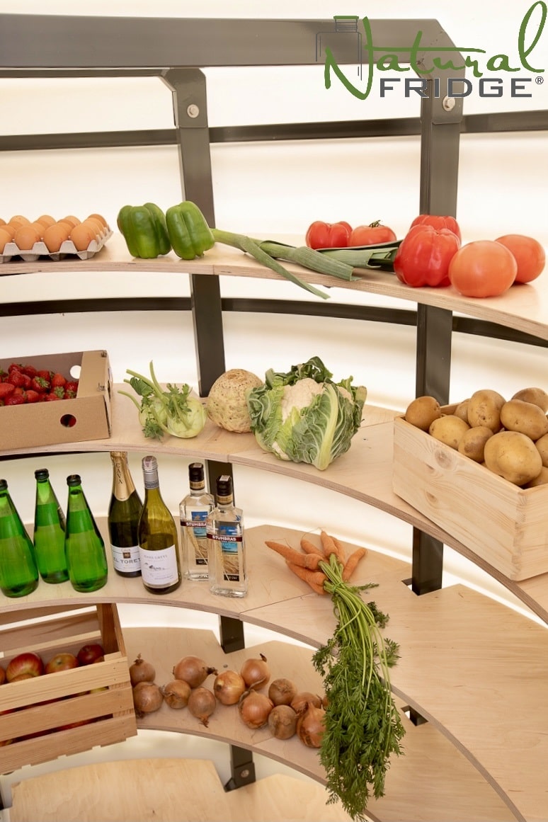 Erdkeller Modell 250 4 Reihen breite Regale. Unser Einbaum bietet viel Stauraum. Die Regale sind auf einem Stahlrahmen montiert und können große Mengen an Konserven  Erdkeller Modell 250 Natural Fridge  7.740  EUR inkl. MwSt. , zzgl.  Versandkosten