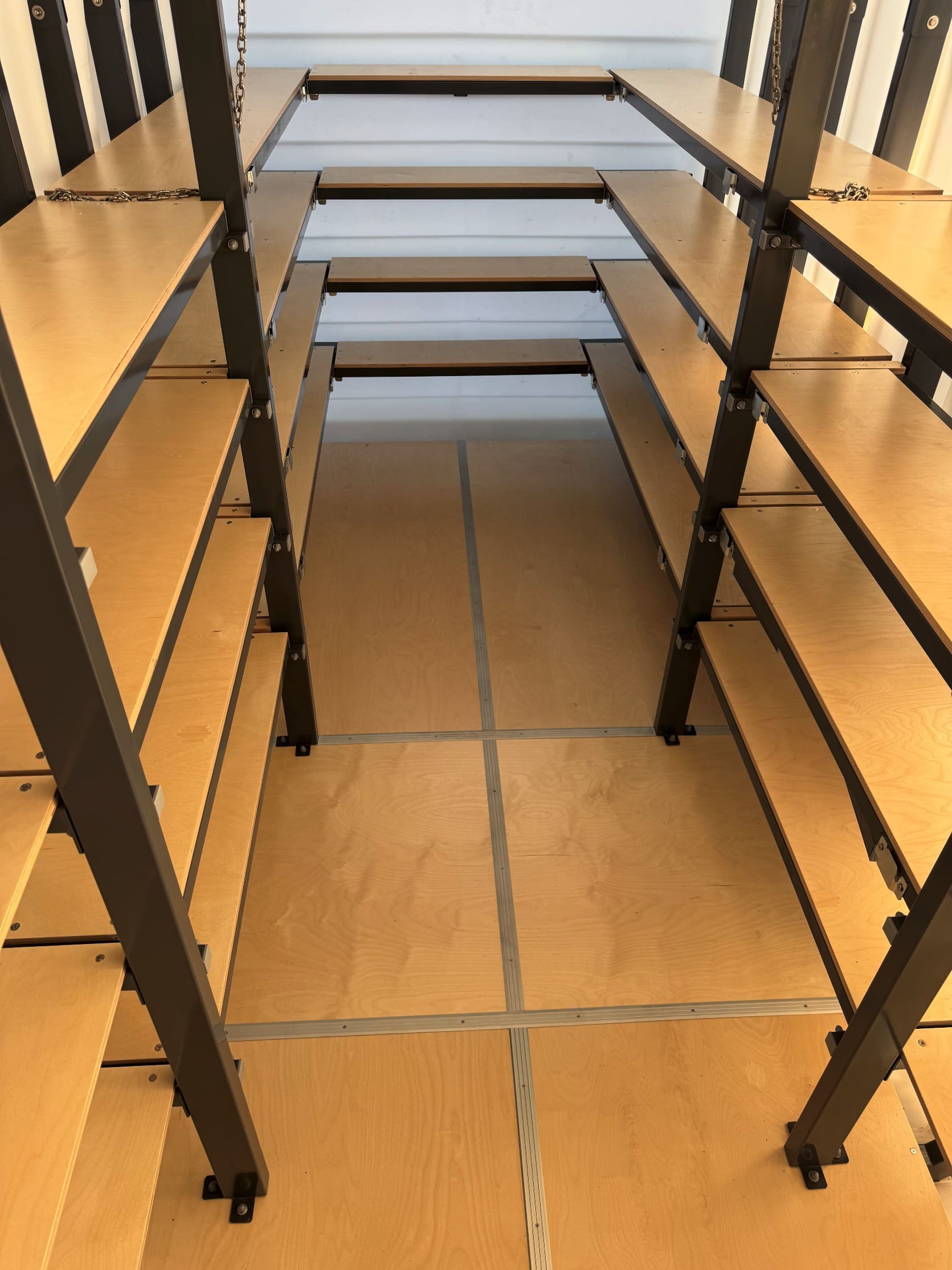 view Vollständig transformierbare Konstruktion: vom Erdkeller zum Schutzraum Belüftung mit Regelung – Notstromversorgung 12/230 V Schutzraum 500 Natural Fridge  23.590  EUR inkl. MwSt. , zzgl.  Versandkosten