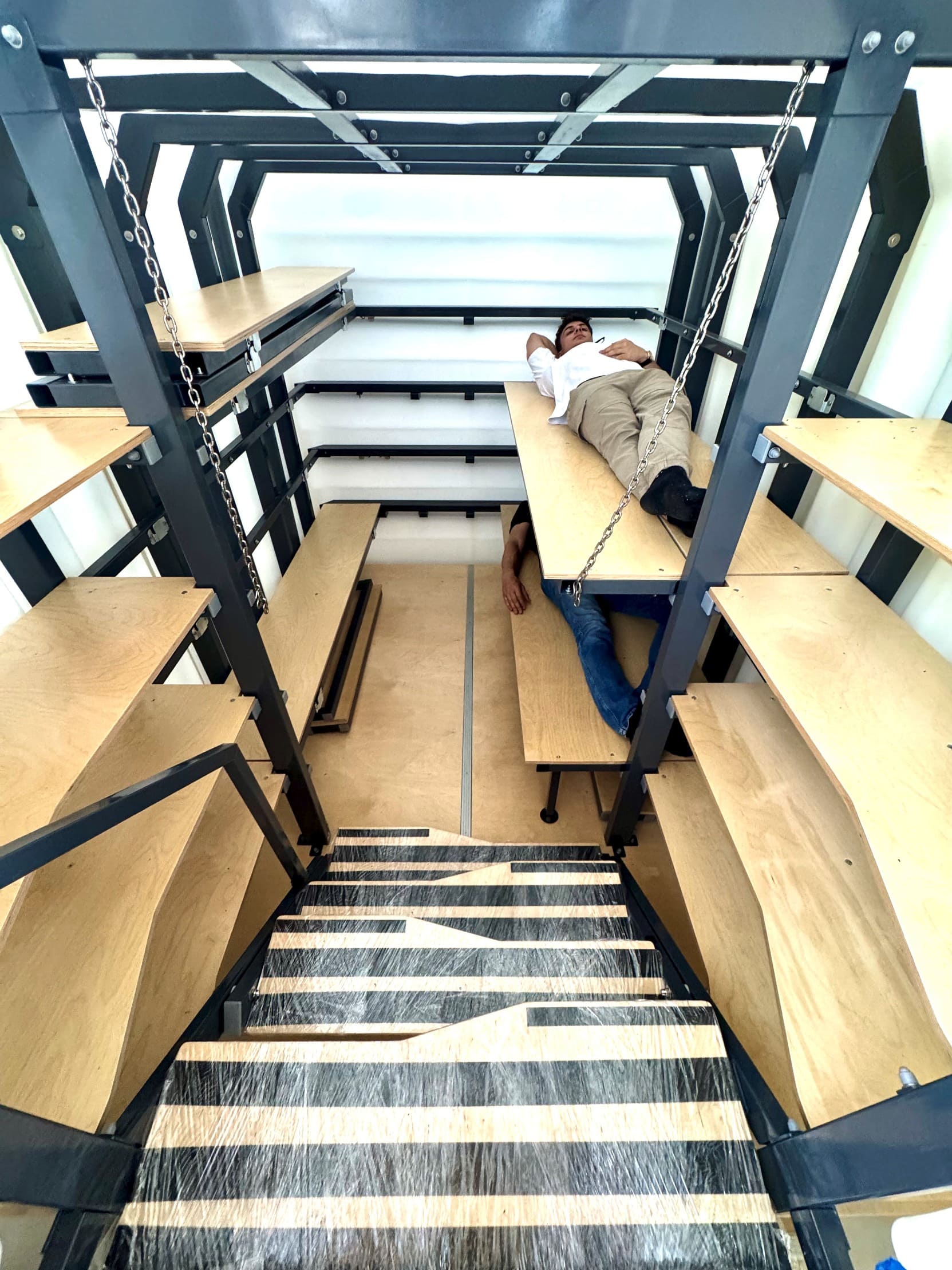 Schutzraum 350 Fotos Schutzraum 350 Natural Fridge  16.510  EUR inkl. MwSt. , zzgl.  Versandkosten