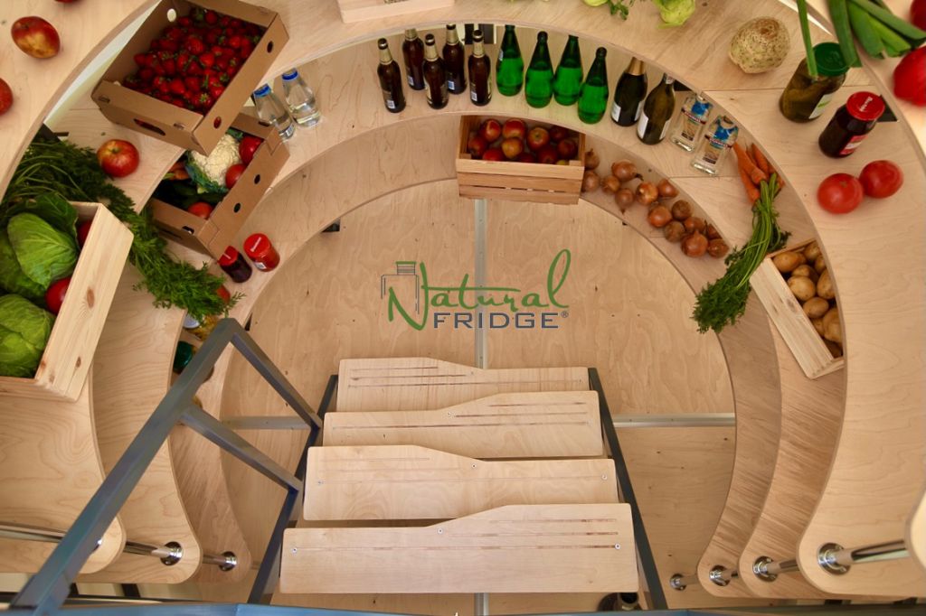 Natural FRIDGE ® Erdkeller im Garten für die Lagerung von Gemüse, Obst und Alkohol, Plastikkeller unterirdisch, Kunststoff Speisekammer, Gartenkeller BPR-PLASTECH sp. z o.o. fest. und Auftragnehmer. 🍏 Vorschriften Natural Fridge -  Angebot